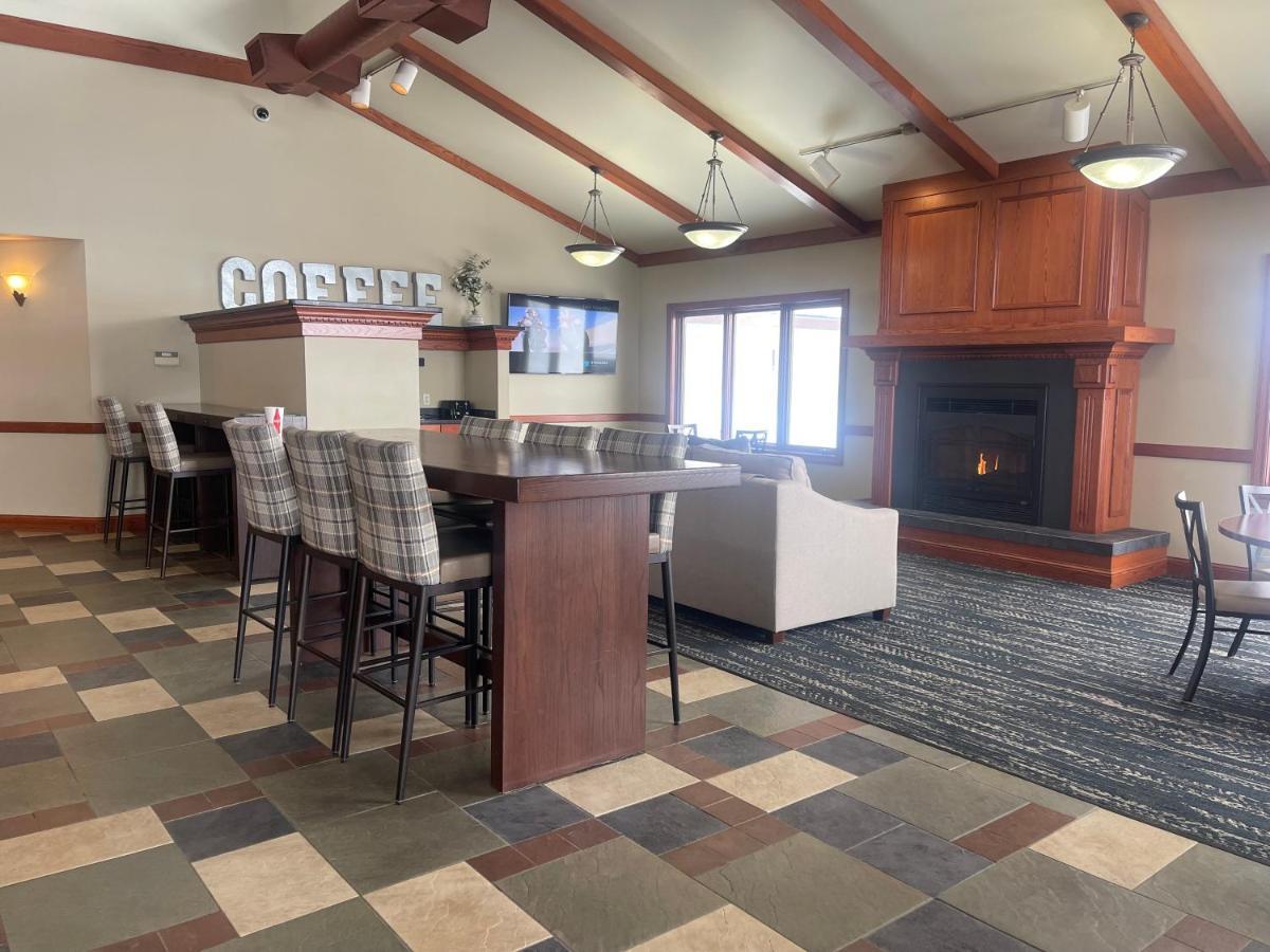 The Patch Lodge Warroad Εξωτερικό φωτογραφία